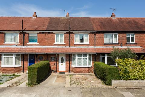 Lesley Avenue, York, YO10 2 bed townhouse for sale