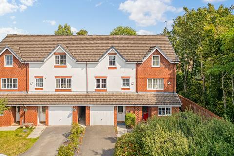 Maplewood Close, Widnes WA8 3 bed mews for sale