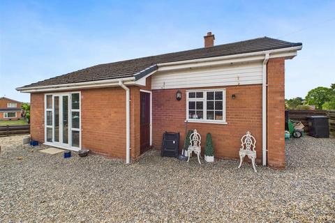 21 Pen Y Cae Avenue, Gobowen 3 bed detached house for sale
