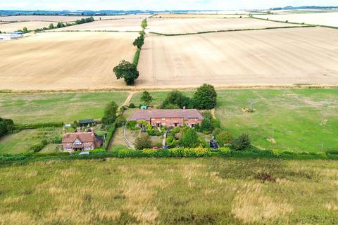 Long Crichel, Wimborne, Dorset, BH21 3 bed terraced house for sale