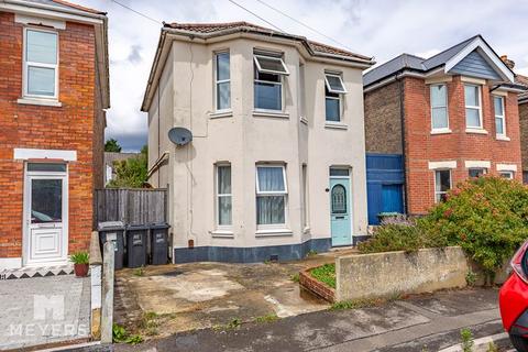 Hannington Road, Bournemouth, BH7 3 bed detached house for sale