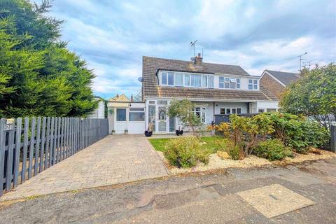 Brightlingsea CO7 3 bed semi