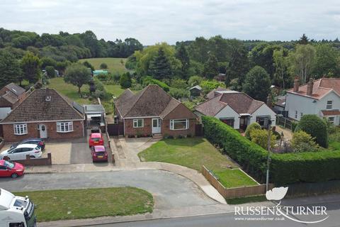 Grimston Road, King's Lynn PE30 5 bed detached bungalow for sale