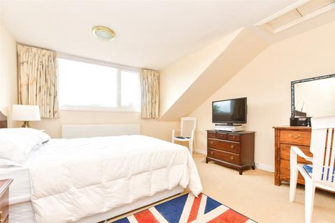 Boxhill Road, Tadworth, Surrey 5 bed detached house for sale