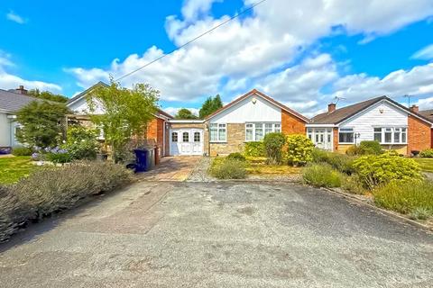 Ludlow Close, Summer Hayes, Willenhall 2 bed detached bungalow for sale