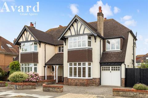Coleman Avenue, Hove BN3 6 bed semi
