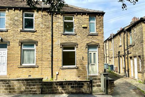 Grasscroft Road, Marsh, Huddersfield 2 bed end of terrace house for sale