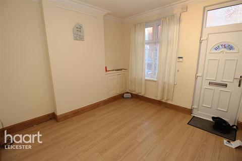 Dunton Street, Leicester 3 bed terraced house for sale