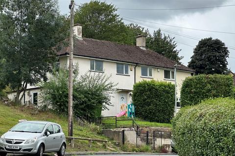 Bracken Edge, Bradford 3 bed semi