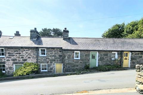 Tan Y Buarth, Llanfair 3 bed house for sale