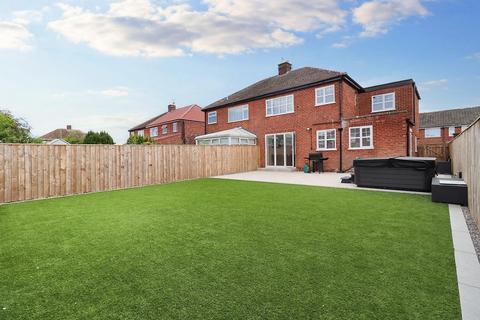 Lynmouth Road, Norton... 4 bed semi
