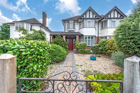 Epsom Road, Sutton 3 bed semi
