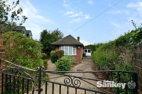 West Bank Wynd, Mansfield, NG19 2 bed detached bungalow for sale