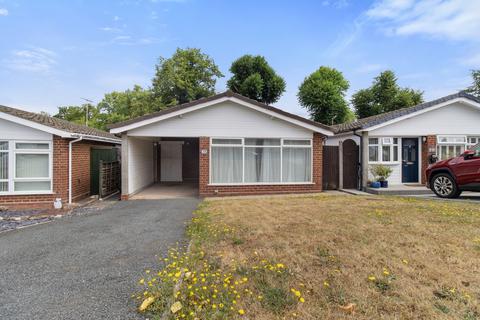 Worcester WR5 2 bed detached bungalow for sale