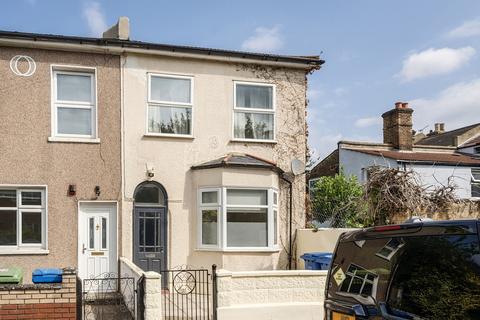 Crewys Road, London 3 bed house for sale