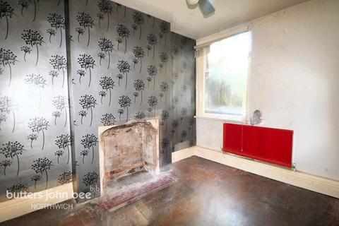 Winnington Lane, Northwich 3 bed semi