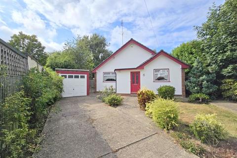 Hillview Close, Hatch End 3 bed bungalow for sale