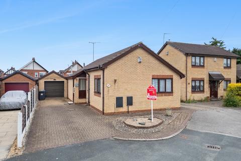 St. Marys Drive, Doncaster DN7 2 bed detached bungalow for sale