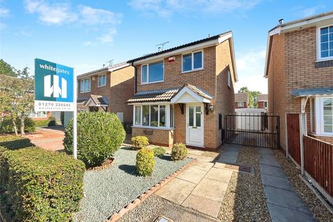 Melrose Drive, Crewe, Cheshire, CW1 3 bed detached house for sale