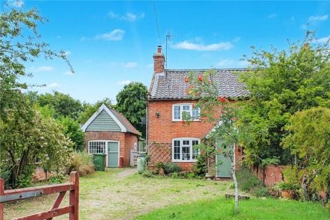 Back Road, Wenhaston, Halesworth... 3 bed semi