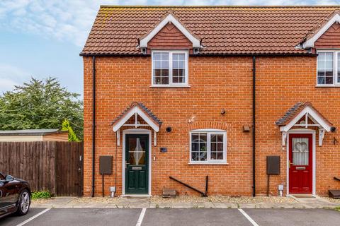 Bluebell Close, Spalding 2 bed semi
