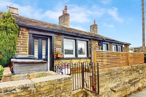 Carr House Lane, Shelf, Halifax 3 bed semi