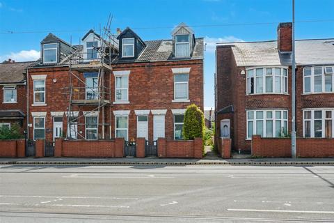 Middle Street, Beeston, Nottingham 3 bed end of terrace house for sale