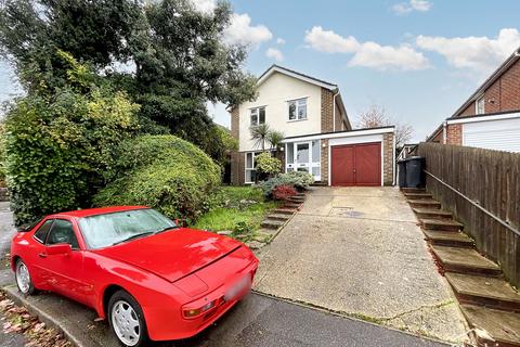 Heads Farm Close, Bournemouth, BH10 7 3 bed detached house for sale
