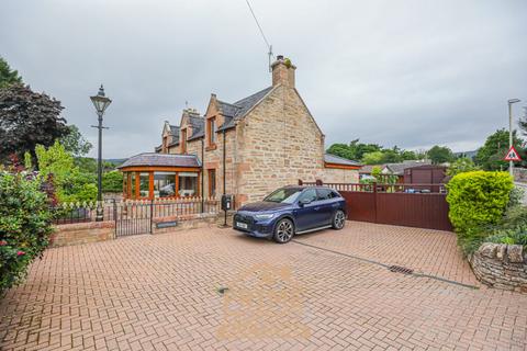 Ardross Road, Alness IV17 2 bed detached house for sale
