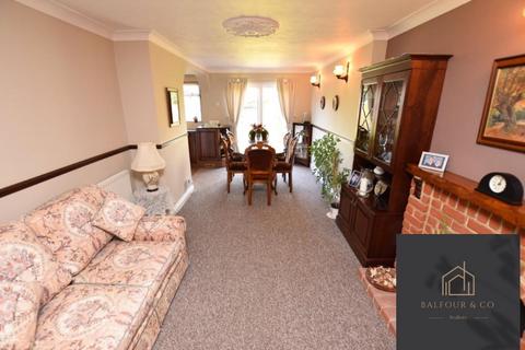 Somerville Road, Romford RM6 3 bed house for sale