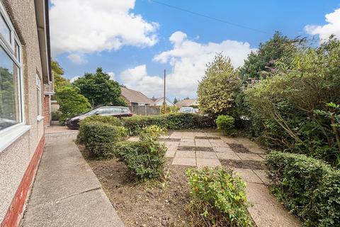 Stone Cross Lees, Sandwich, Kent 3 bed detached bungalow for sale