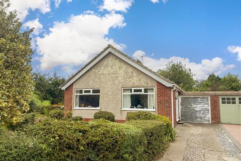 Stone Cross Lees, Sandwich, Kent 3 bed detached bungalow for sale