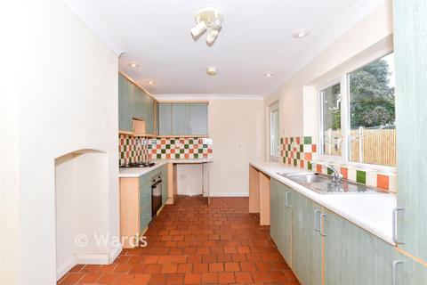 Old Tovil Road, Maidstone, Kent 3 bed semi
