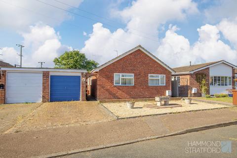 Poplar Way, Attleborough 3 bed bungalow for sale