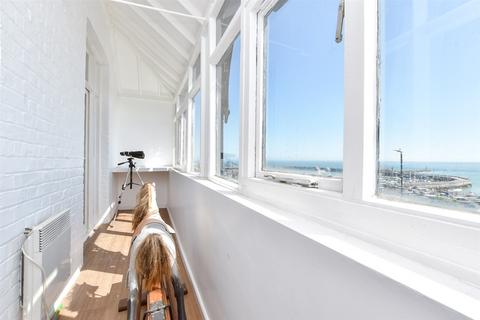 Paragon, Ramsgate, Kent 9 bed terraced house for sale