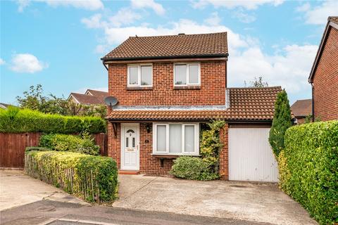 Little Meadow, Bar Hill, Cambridge... 3 bed detached house for sale