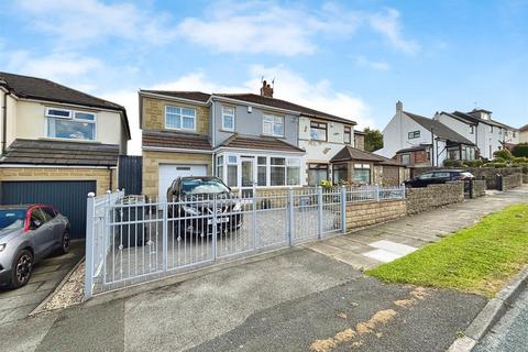 Welbeck Drive, Bradford BD7 5 bed semi