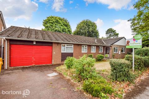 Queensway, MOORGATE 4 bed detached bungalow for sale