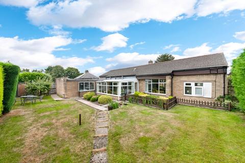 Station Road, Stocksmoor, HD4 3 bed detached bungalow for sale