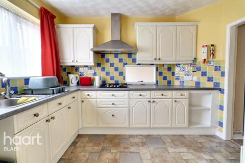 Southway, Leicester 4 bed semi