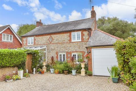 The Gardens, West Ashling... 3 bed cottage for sale