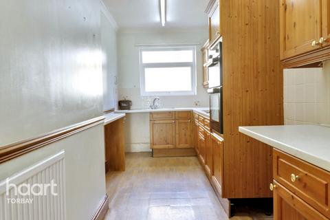 Pine View Road, Torquay 3 bed semi