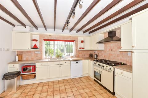 Elmbridge Road, Cranleigh, Surrey 4 bed detached house for sale