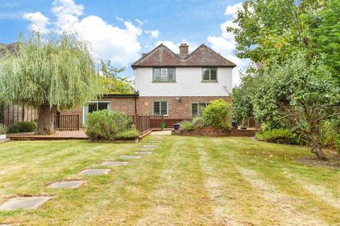 Elmbridge Road, Cranleigh, Surrey 4 bed detached house for sale