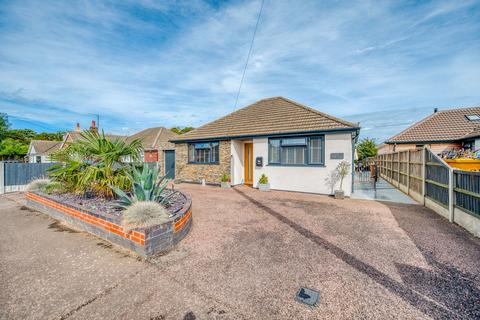 Easterley Way, Hemsby 2 bed detached bungalow for sale
