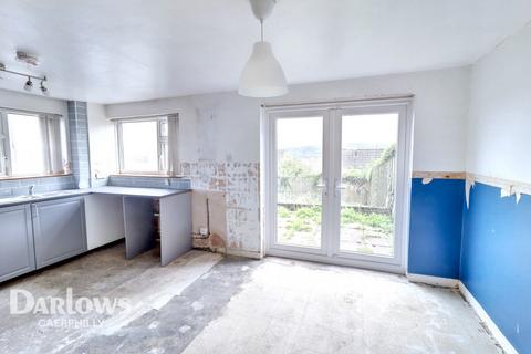 Holyhead Court, Caerphilly 3 bed semi