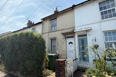 21 Peel Street, Maidstone, Kent 2 bed terraced house for sale