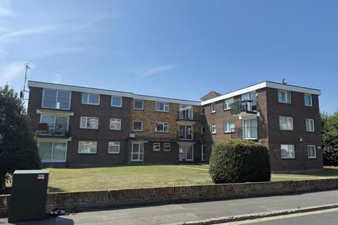 Flat 3, Salsette Court, 30 The... 2 bed flat for sale