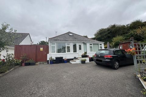 17 Chapel Lane, Hayle, Cornwall 4 bed detached bungalow for sale