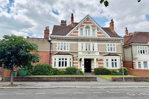 25 Grimston Avenue, Folkestone, Kent 12 bed block of apartments for sale